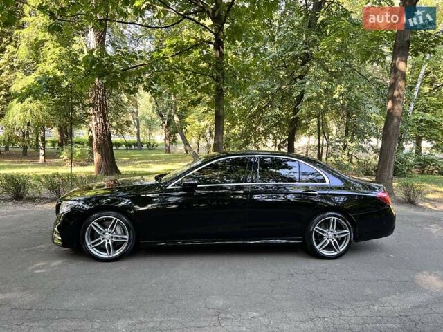 Черный Мерседес Е-Класс, объемом двигателя 2 л и пробегом 143 тыс. км за 29500 $, фото 1 на Automoto.ua