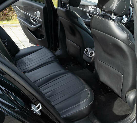 Чорний Мерседес Е-Клас, об'ємом двигуна 1.99 л та пробігом 100 тис. км за 23499 $, фото 24 на Automoto.ua