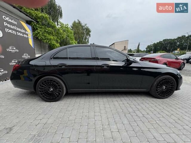 Чорний Мерседес Е-Клас, об'ємом двигуна 2 л та пробігом 144 тис. км за 27900 $, фото 15 на Automoto.ua