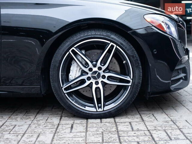 Черный Мерседес Е-Класс, объемом двигателя 2 л и пробегом 184 тыс. км за 26300 $, фото 6 на Automoto.ua