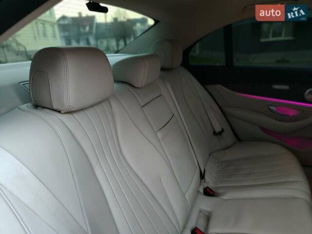 Черный Мерседес Е-Класс, объемом двигателя 1.95 л и пробегом 196 тыс. км за 27500 $, фото 55 на Automoto.ua