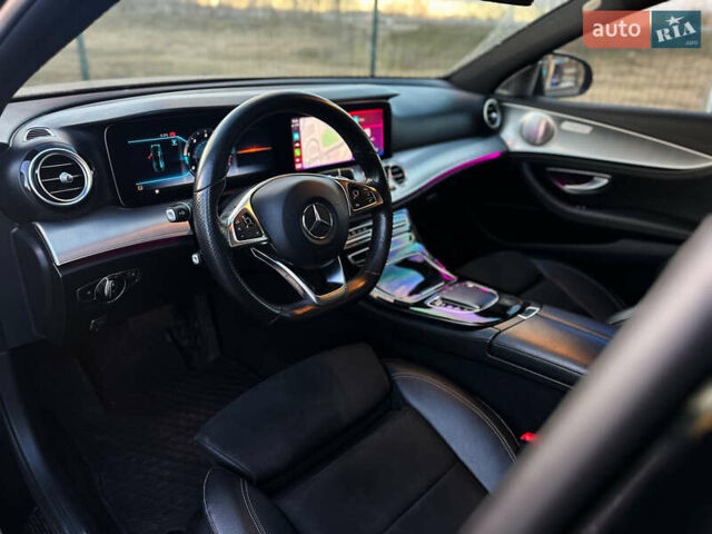 Чорний Мерседес Е-Клас, об'ємом двигуна 1.95 л та пробігом 357 тис. км за 23500 $, фото 49 на Automoto.ua