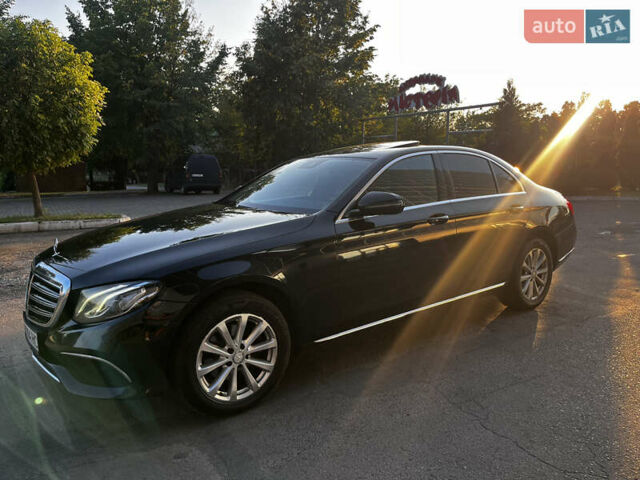 Мерседес Е-Класс 2016 в Луцке на Automoto.ua Черный Мерседес Е-Класс, объемом двигателя 1.95 л и пробегом 182 тыс. км за 26099 $, фото 20 на Automoto.ua