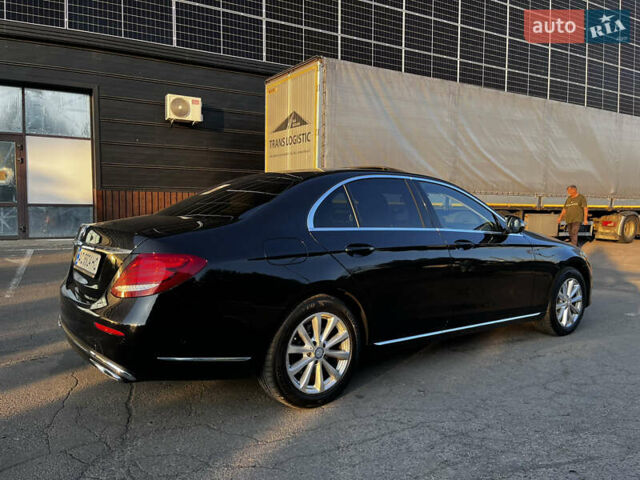 Мерседес Е-Класс 2016 в Луцке на Automoto.ua Черный Мерседес Е-Класс, объемом двигателя 1.95 л и пробегом 182 тыс. км за 26099 $, фото 9 на Automoto.ua
