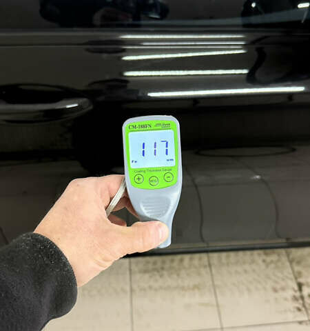 Черный Мерседес Е-Класс, объемом двигателя 1.95 л и пробегом 187 тыс. км за 27900 $, фото 27 на Automoto.ua