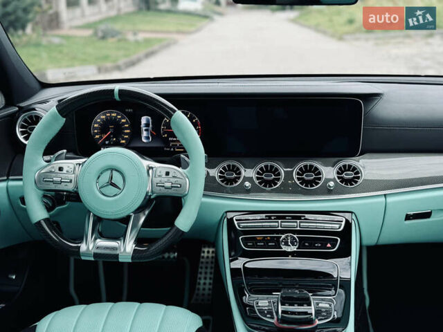 Черный Мерседес Е-Класс, объемом двигателя 3 л и пробегом 133 тыс. км за 40000 $, фото 33 на Automoto.ua