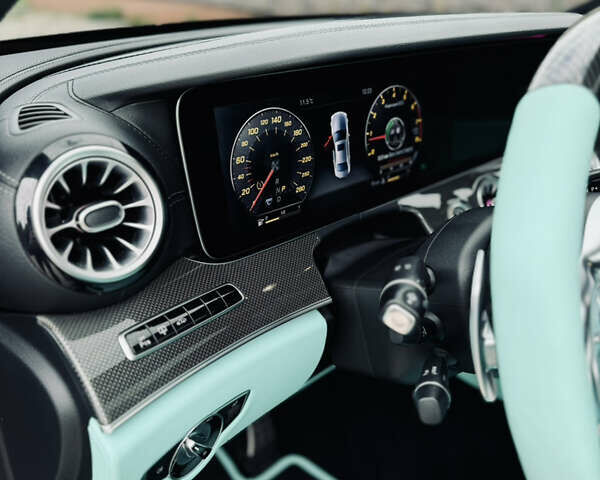 Черный Мерседес Е-Класс, объемом двигателя 3 л и пробегом 133 тыс. км за 40000 $, фото 23 на Automoto.ua