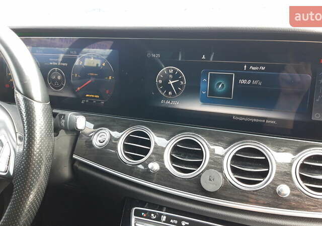 Чорний Мерседес Е-Клас, об'ємом двигуна 1.95 л та пробігом 316 тис. км за 21400 $, фото 23 на Automoto.ua
