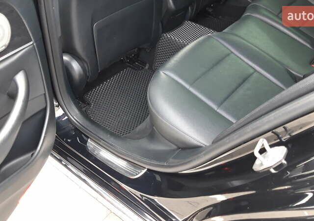 Чорний Мерседес Е-Клас, об'ємом двигуна 1.95 л та пробігом 316 тис. км за 21400 $, фото 13 на Automoto.ua