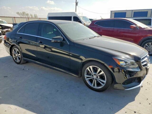 Черный Мерседес Е-Класс, объемом двигателя 2.1 л и пробегом 72 тыс. км за 4000 $, фото 3 на Automoto.ua