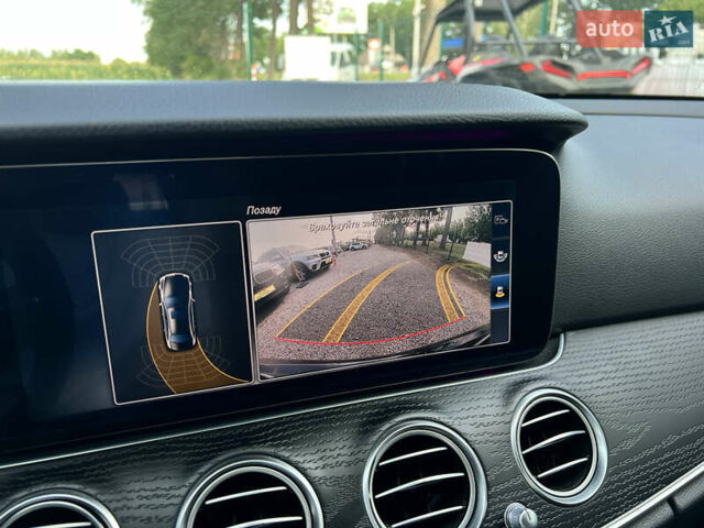 Черный Мерседес Е-Класс, объемом двигателя 2 л и пробегом 186 тыс. км за 28900 $, фото 23 на Automoto.ua