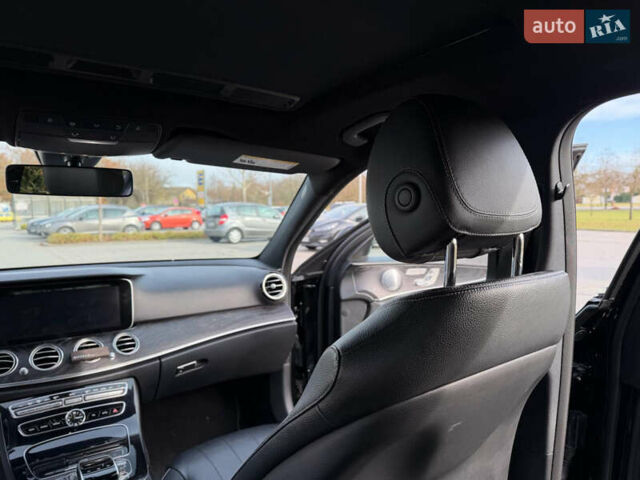 Чорний Мерседес Е-Клас, об'ємом двигуна 1.99 л та пробігом 100 тис. км за 23499 $, фото 31 на Automoto.ua