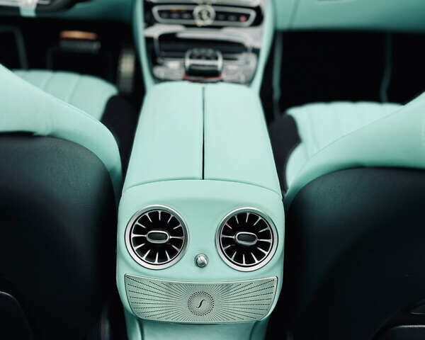 Черный Мерседес Е-Класс, объемом двигателя 3 л и пробегом 133 тыс. км за 40000 $, фото 32 на Automoto.ua