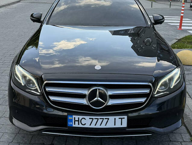Чорний Мерседес Е-Клас, об'ємом двигуна 2 л та пробігом 310 тис. км за 23000 $, фото 1 на Automoto.ua