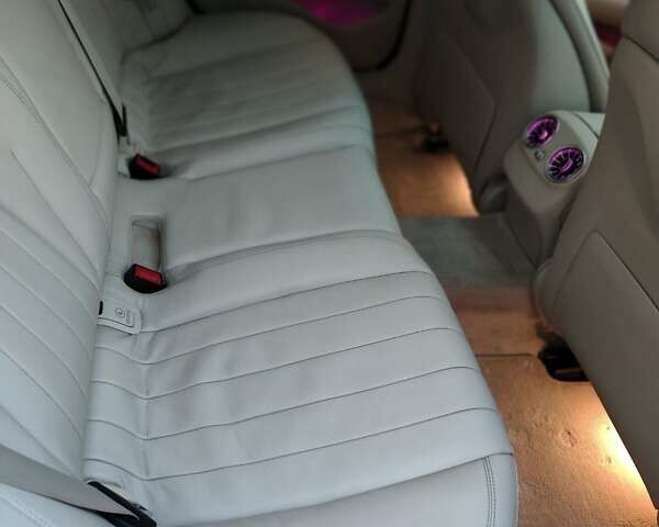 Черный Мерседес Е-Класс, объемом двигателя 1.95 л и пробегом 196 тыс. км за 27500 $, фото 54 на Automoto.ua