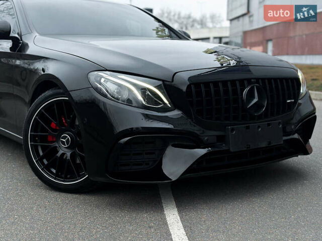 Чорний Мерседес Е-Клас, об'ємом двигуна 1.95 л та пробігом 357 тис. км за 23500 $, фото 3 на Automoto.ua