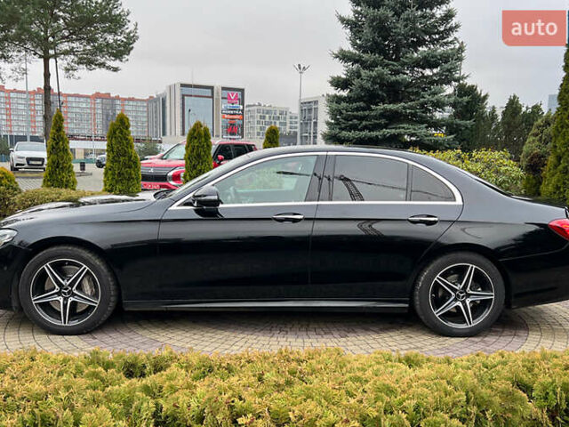 Черный Мерседес Е-Класс, объемом двигателя 1.99 л и пробегом 102 тыс. км за 23300 $, фото 3 на Automoto.ua