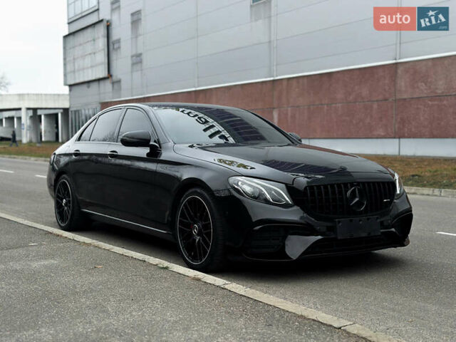 Чорний Мерседес Е-Клас, об'ємом двигуна 1.95 л та пробігом 357 тис. км за 23500 $, фото 19 на Automoto.ua