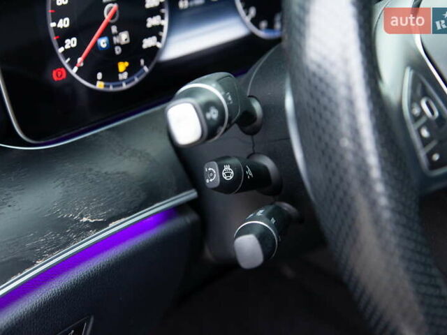 Черный Мерседес Е-Класс, объемом двигателя 2 л и пробегом 184 тыс. км за 26300 $, фото 25 на Automoto.ua