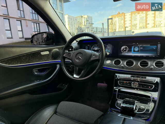 Чорний Мерседес Е-Клас, об'ємом двигуна 2 л та пробігом 310 тис. км за 23000 $, фото 13 на Automoto.ua