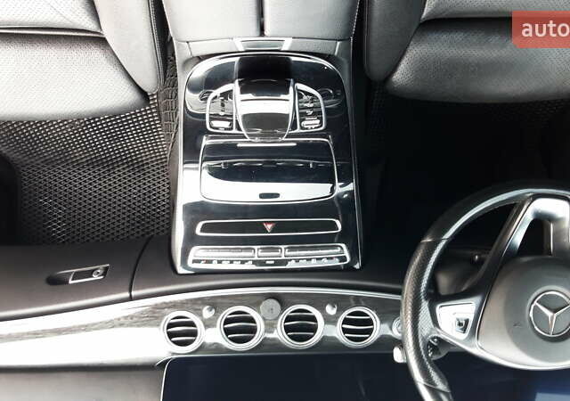Чорний Мерседес Е-Клас, об'ємом двигуна 1.95 л та пробігом 316 тис. км за 21400 $, фото 19 на Automoto.ua