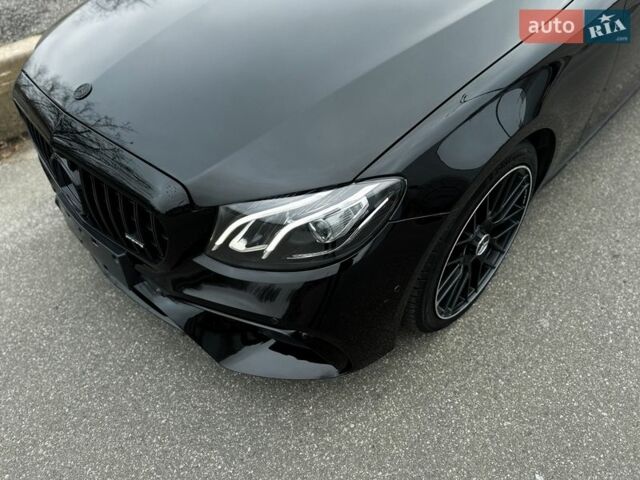 Черный Мерседес Е-Класс, объемом двигателя 1.95 л и пробегом 358 тыс. км за 23500 $, фото 28 на Automoto.ua