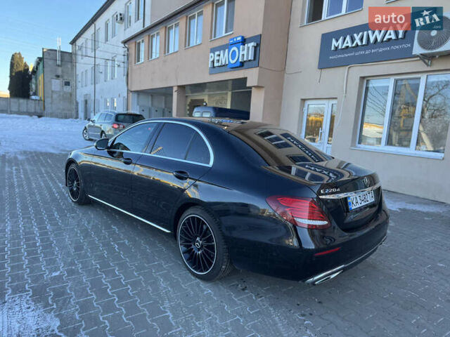 Черный Мерседес Е-Класс, объемом двигателя 1.95 л и пробегом 460 тыс. км за 20500 $, фото 23 на Automoto.ua