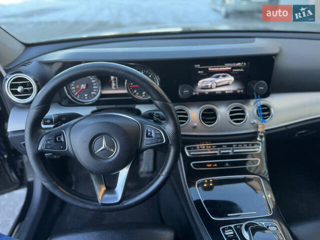 Черный Мерседес Е-Класс, объемом двигателя 1.95 л и пробегом 460 тыс. км за 20500 $, фото 13 на Automoto.ua