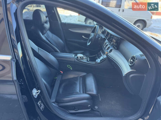 Черный Мерседес Е-Класс, объемом двигателя 1.95 л и пробегом 460 тыс. км за 20500 $, фото 12 на Automoto.ua