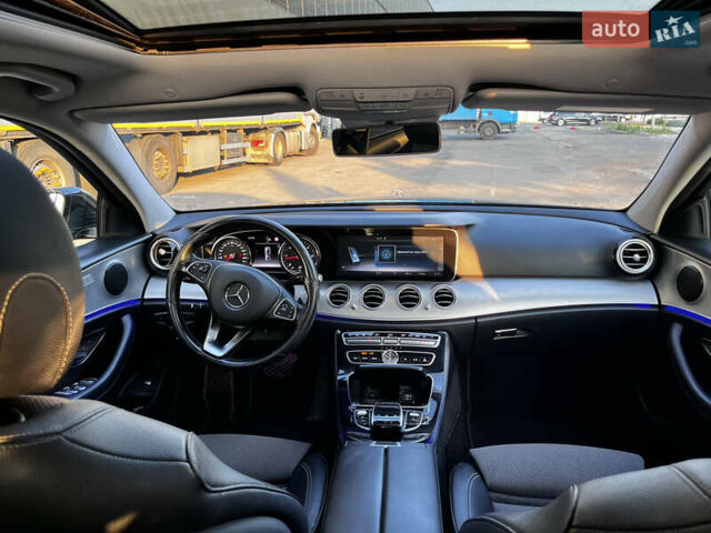 Мерседес Е-Класс 2016 в Луцке на Automoto.ua Черный Мерседес Е-Класс, объемом двигателя 1.95 л и пробегом 182 тыс. км за 26099 $, фото 34 на Automoto.ua