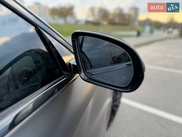 Чорний Мерседес Е-Клас, об'ємом двигуна 2 л та пробігом 136 тис. км за 28800 $, фото 19 на Automoto.ua