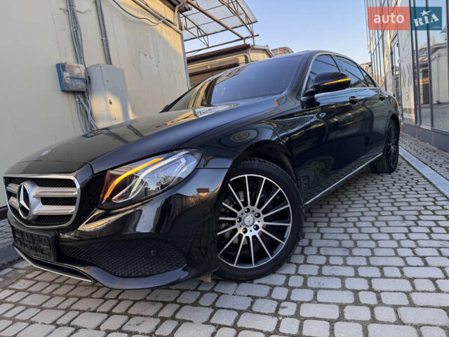 Черный Мерседес Е-Класс, объемом двигателя 2 л и пробегом 220 тыс. км за 23800 $, фото 24 на Automoto.ua