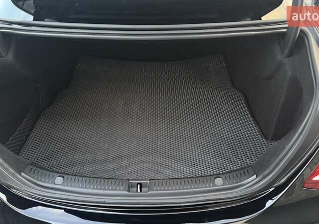 Чорний Мерседес Е-Клас, об'ємом двигуна 1.95 л та пробігом 346 тис. км за 22700 $, фото 3 на Automoto.ua