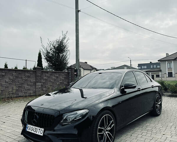 Черный Мерседес Е-Класс, объемом двигателя 3 л и пробегом 133 тыс. км за 40000 $, фото 2 на Automoto.ua