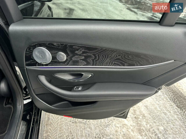 Черный Мерседес Е-Класс, объемом двигателя 3 л и пробегом 184 тыс. км за 26500 $, фото 19 на Automoto.ua