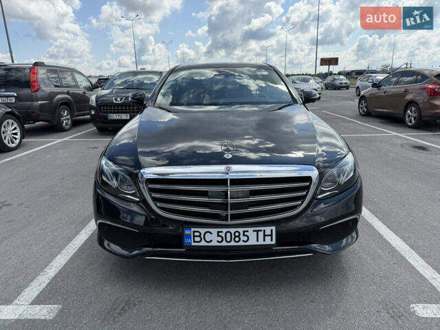 Чорний Мерседес Е-Клас, об'ємом двигуна 1.99 л та пробігом 67 тис. км за 34000 $, фото 2 на Automoto.ua