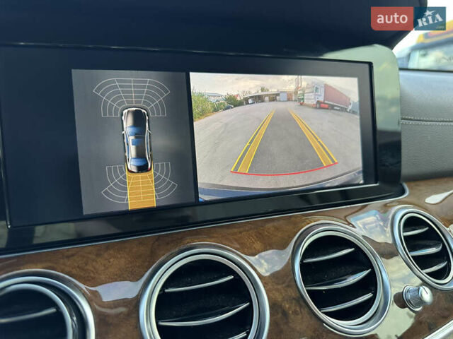 Черный Мерседес Е-Класс, объемом двигателя 1.99 л и пробегом 140 тыс. км за 24900 $, фото 11 на Automoto.ua