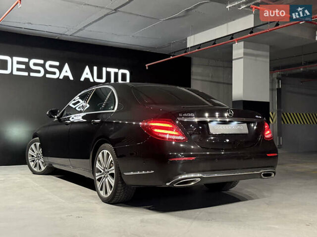 Черный Мерседес Е-Класс, объемом двигателя 2.99 л и пробегом 104 тыс. км за 32500 $, фото 5 на Automoto.ua