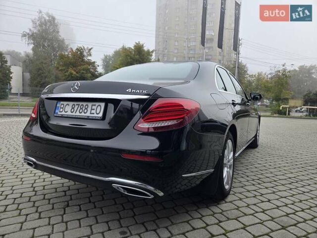 Черный Мерседес Е-Класс, объемом двигателя 1.95 л и пробегом 28 тыс. км за 37000 $, фото 8 на Automoto.ua