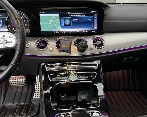 Черный Мерседес Е-Класс, объемом двигателя 1.99 л и пробегом 80 тыс. км за 39500 $, фото 15 на Automoto.ua