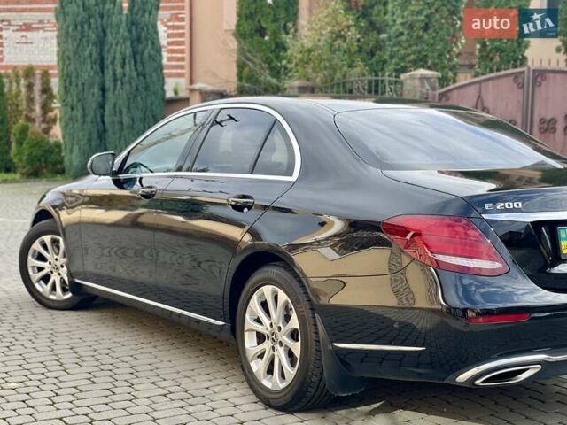 Мерседес Е-Класс 2017 в Мукачеве на Automoto.ua Черный Мерседес Е-Класс, объемом двигателя 1.99 л и пробегом 92 тыс. км за 33900 $, фото 12 на Automoto.ua