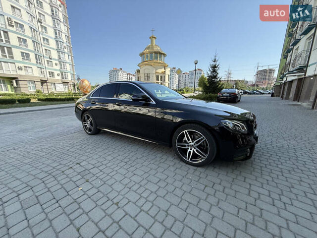Черный Мерседес Е-Класс, объемом двигателя 1.9 л и пробегом 222 тыс. км за 29000 $, фото 71 на Automoto.ua