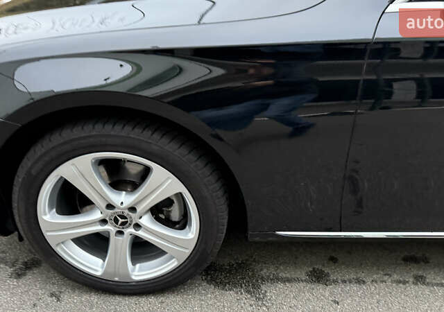 Черный Мерседес Е-Класс, объемом двигателя 2 л и пробегом 190 тыс. км за 26500 $, фото 14 на Automoto.ua