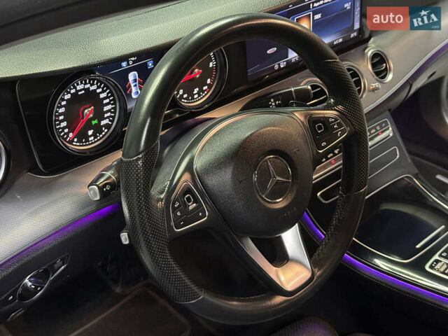 Черный Мерседес Е-Класс, объемом двигателя 2 л и пробегом 197 тыс. км за 29999 $, фото 33 на Automoto.ua