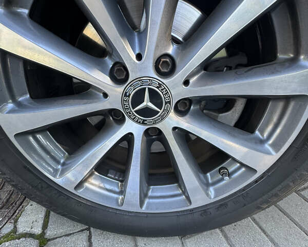 Мерседес Е-Класс 2017 в Коломые на Automoto.ua Черный Мерседес Е-Класс, объемом двигателя 1.95 л и пробегом 167 тыс. км за 28888 $, фото 128 на Automoto.ua
