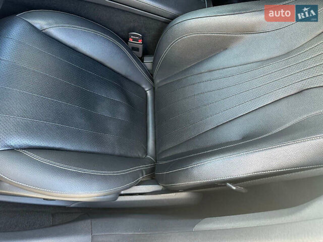 Чорний Мерседес Е-Клас, об'ємом двигуна 1.99 л та пробігом 85 тис. км за 31500 $, фото 8 на Automoto.ua