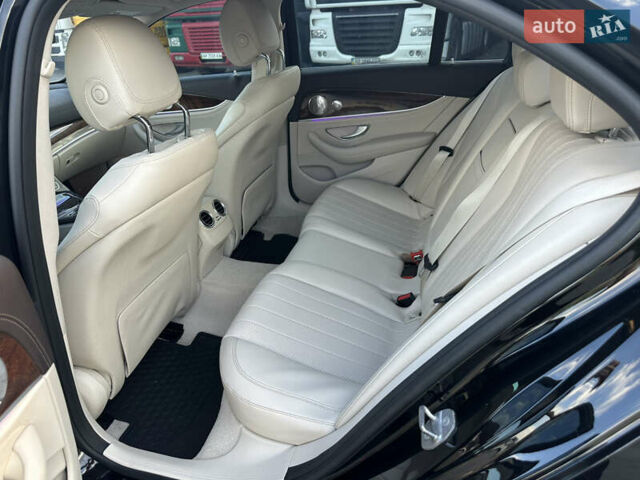 Черный Мерседес Е-Класс, объемом двигателя 1.99 л и пробегом 140 тыс. км за 24900 $, фото 9 на Automoto.ua