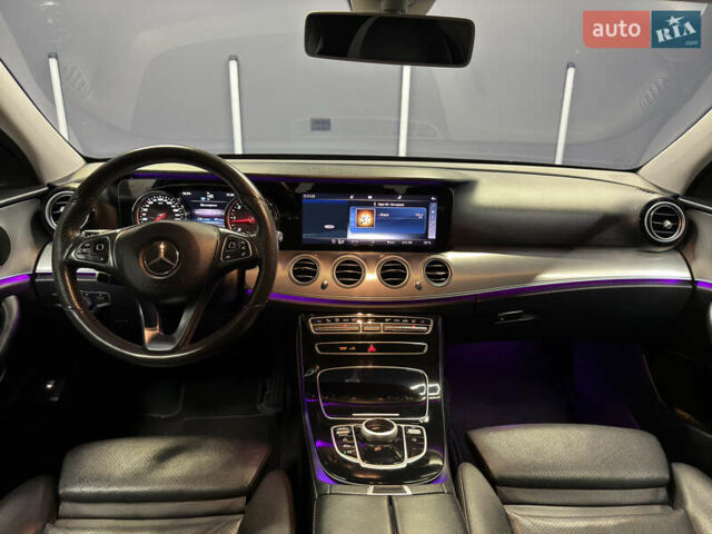 Черный Мерседес Е-Класс, объемом двигателя 2 л и пробегом 197 тыс. км за 29999 $, фото 34 на Automoto.ua