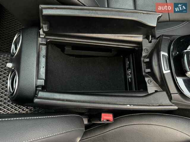 Мерседес Е-Класс 2017 в Тернополе на Automoto.ua Черный Мерседес Е-Класс, объемом двигателя 1.95 л и пробегом 160 тыс. км за 30000 $, фото 47 на Automoto.ua
