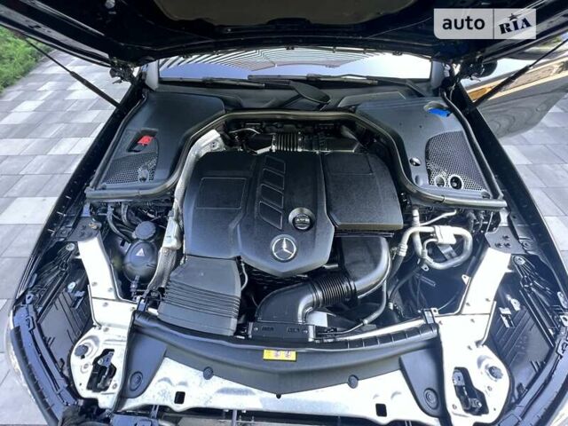 Черный Мерседес Е-Класс, объемом двигателя 1.9 л и пробегом 210 тыс. км за 39999 $, фото 41 на Automoto.ua